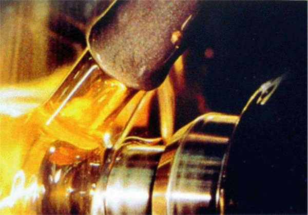 【金属加工】台风雨天，切削液该如何储存？